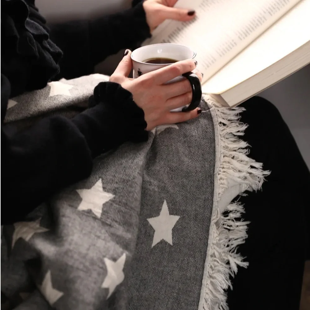 Star flat woven Turkish cotton light grey throw